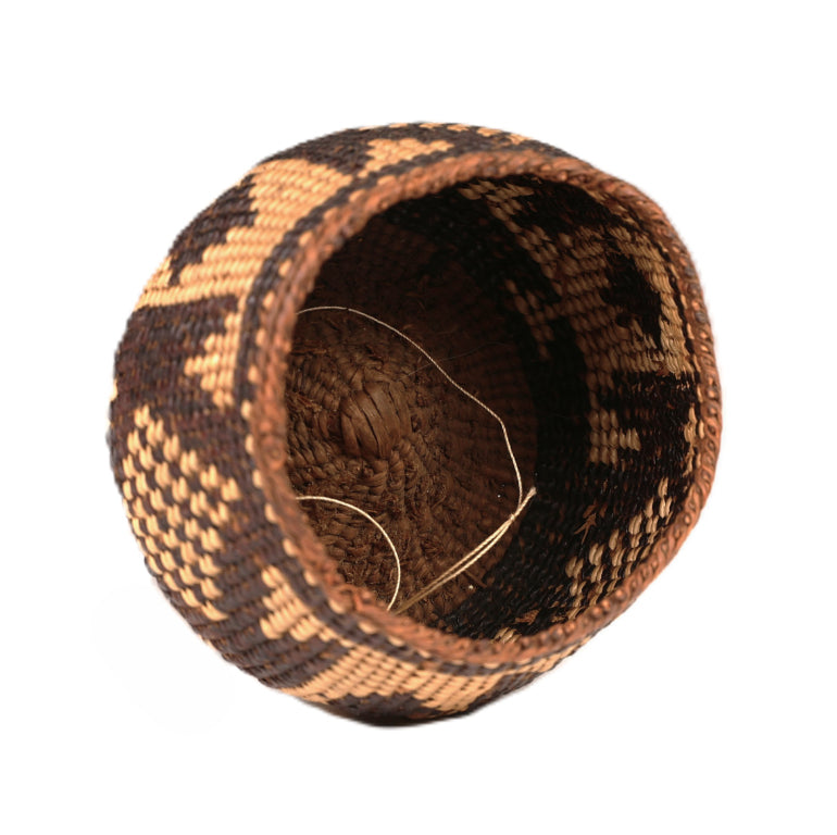 Pit River Round Basket