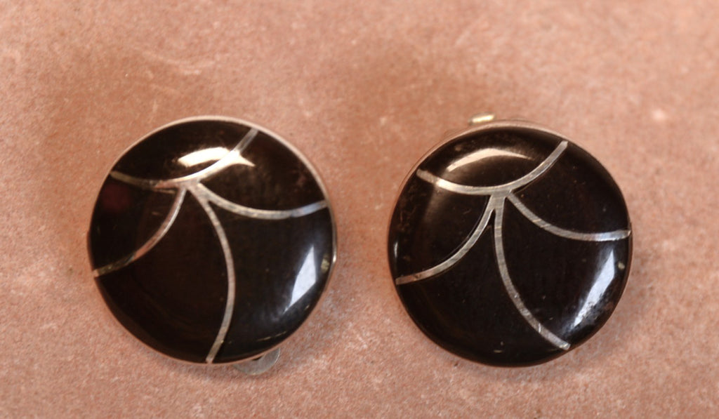 Vintage Zuni Pueblo Clip Earrings