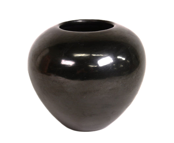 San Ildefonso Pueblo Pottery Jar By Maria Poveka