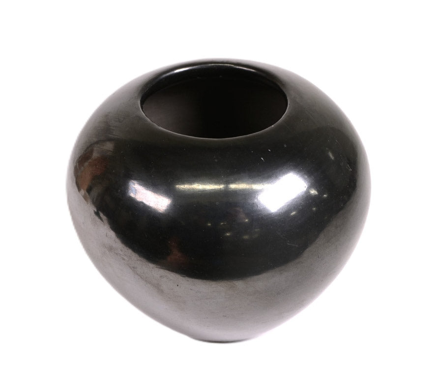 San Ildefonso Pueblo Pottery Jar By Maria Poveka
