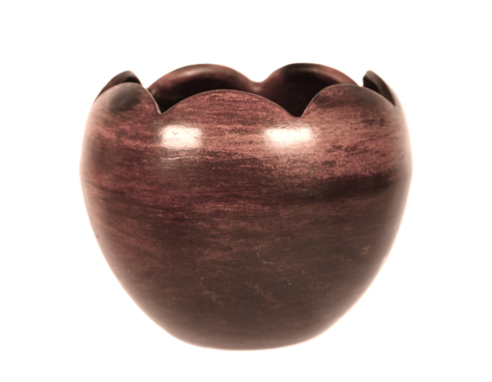 Navajo Pottery By Sue Williams