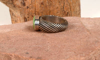Navajo Ring Sterling and Gaspeite Size: 5 1/2