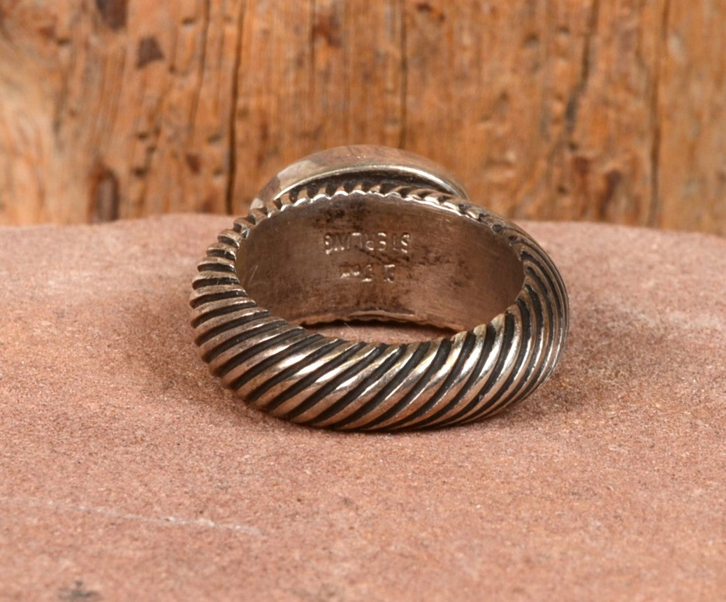 Navajo Ring Sterling and Gaspeite Size: 5 1/2