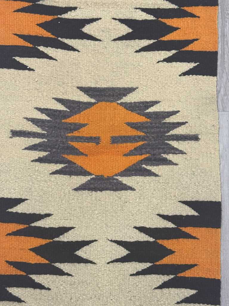 Navajo Gallup Throw Rug