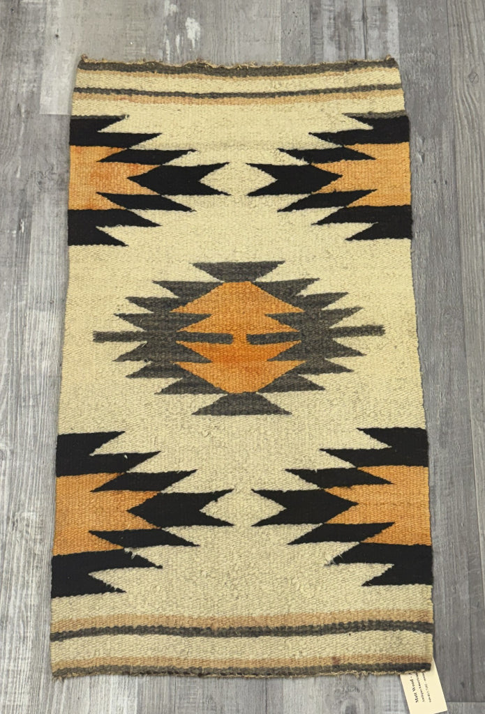 Navajo Gallup Throw Rug
