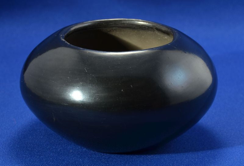 Polished Blackware Bowl by Maria Martinez, Signed Maria Poveka