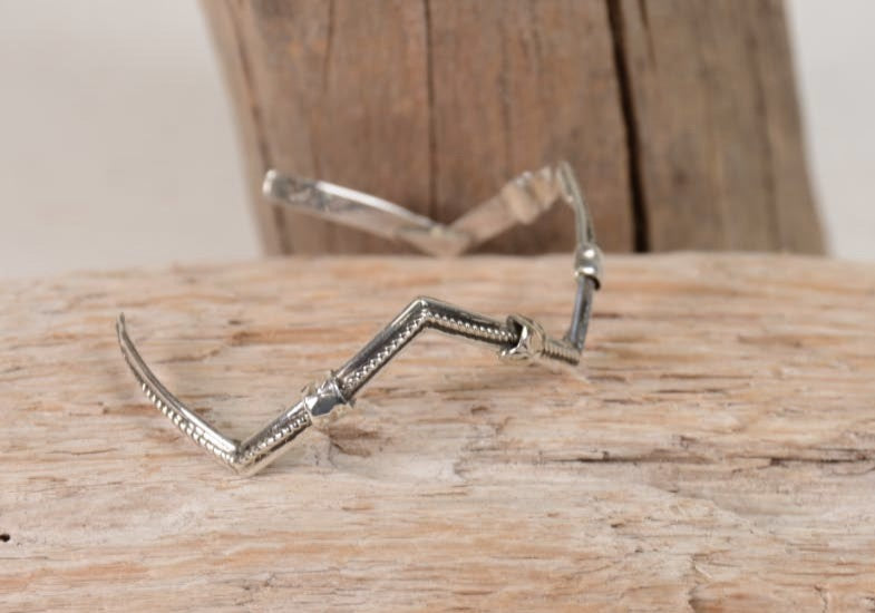 Navajo Sterling Silver V Bracelet By Tyrone Castillo