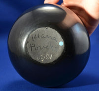 Fine Polished Plain Blackware Jar by Maria Martinez, Signed Maria Poveka