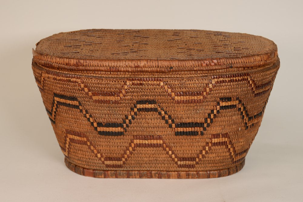 Large lidded oval Basket, Thompson River, BC