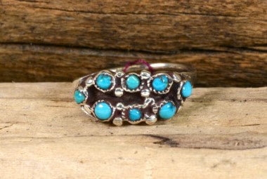 Zuni Ring petite point turquoise with 8 fine turquoise settings