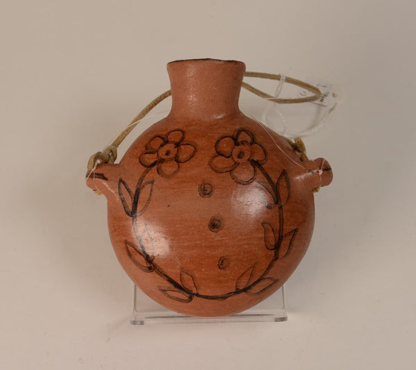 230424-01 Pottery: Maricopa and Tohono O'odham Canteen