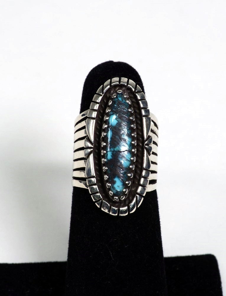 Navajo Turquoise and Sterling Silver Ring Size: 7