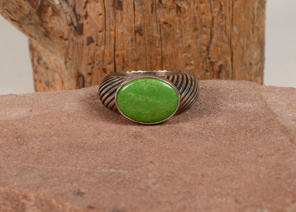 Navajo Ring Sterling and Gaspeite Size: 5 1/2