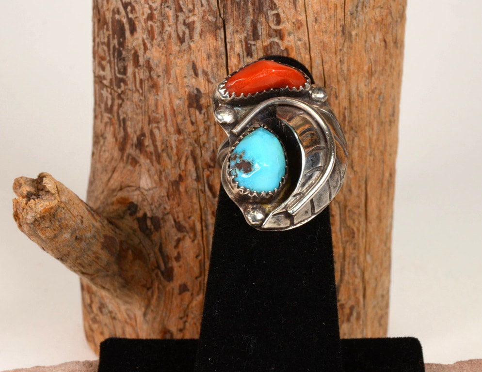 Navajo Ring Sterling Silver Coral and Turquoise Size: 4 1/2