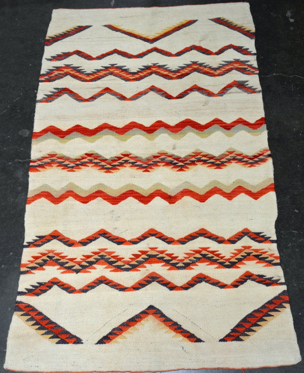 Navajo Transitional-Period Shoulder Blanket