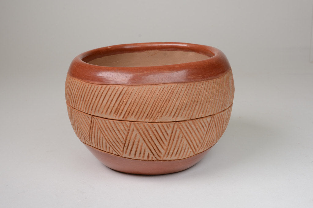 San Juan Pueblo Pottery: Dominguita Naranjo (Dominguita Sisneros)