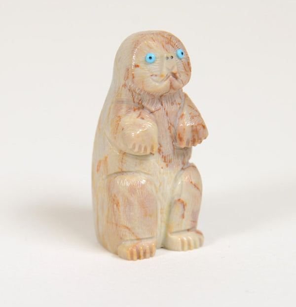 Zuni Otter Fetish by Tracey Zunie