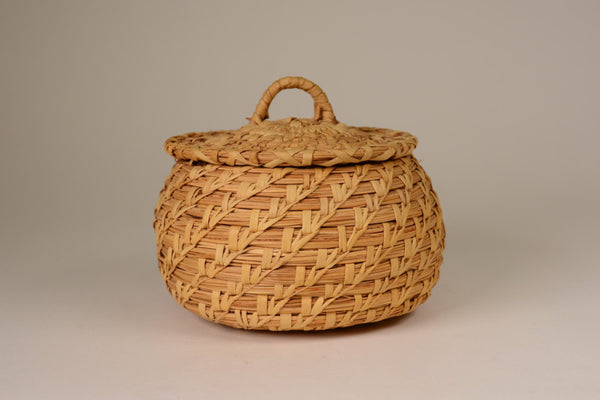 Vintage Papago with Lid by Theresa Francisco ca 1964