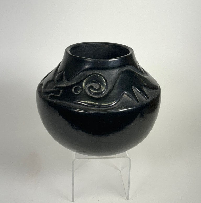 San Ildefonso Pueblo Pottery: Juanita Wo-peen Gonzales (1909-1988)