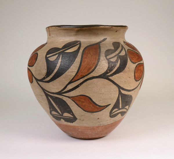 Historic Kewa - Santo Domingo Pottery Olla