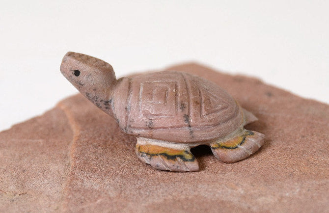 Zuni Turtle Fetish by Chris Cellicion