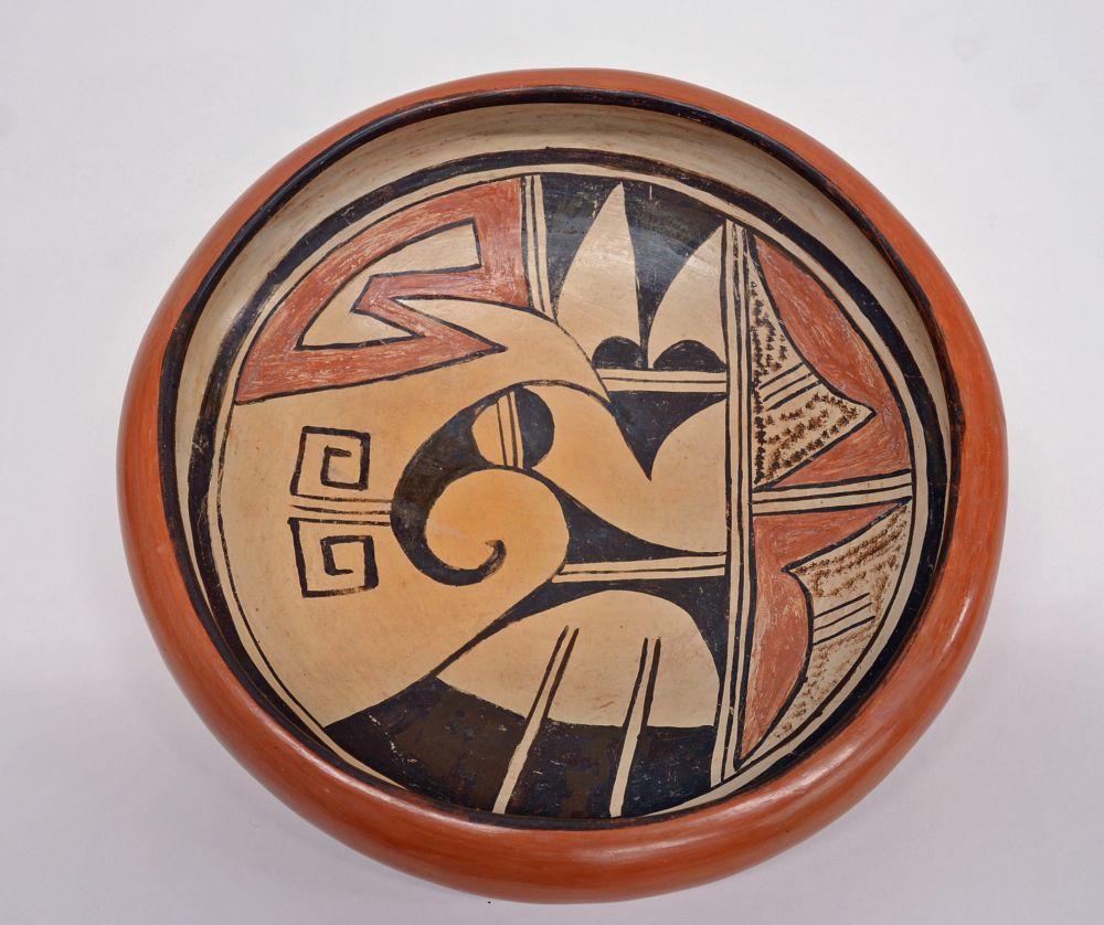 5167-06 221222-01 Hopi Pottery Bowl; mid 20th Century; Unsigned with Flying Parrot design