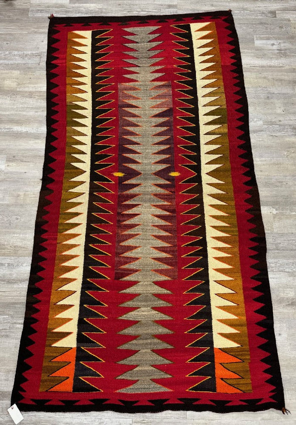 Antique Navajo Transitional Rug / Red Mesa Outline
