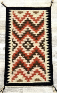 Navajo Natural Tones Lightning Pattern Rug