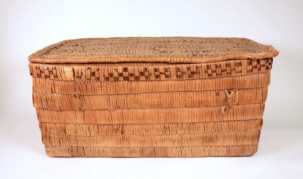 Large Lidded Thompson River Salish Storage Basket