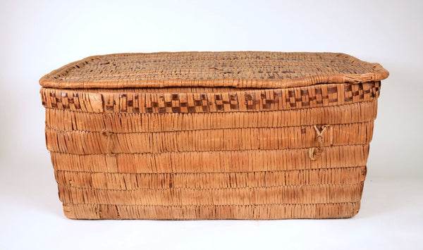 Large Lidded Thompson River Salish Storage Basket