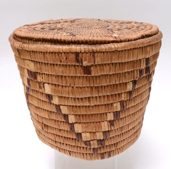 Large lidded Salish Basket
