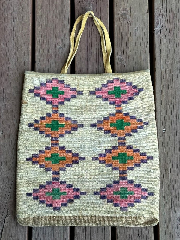 Nez Perce Corn Husk Bag