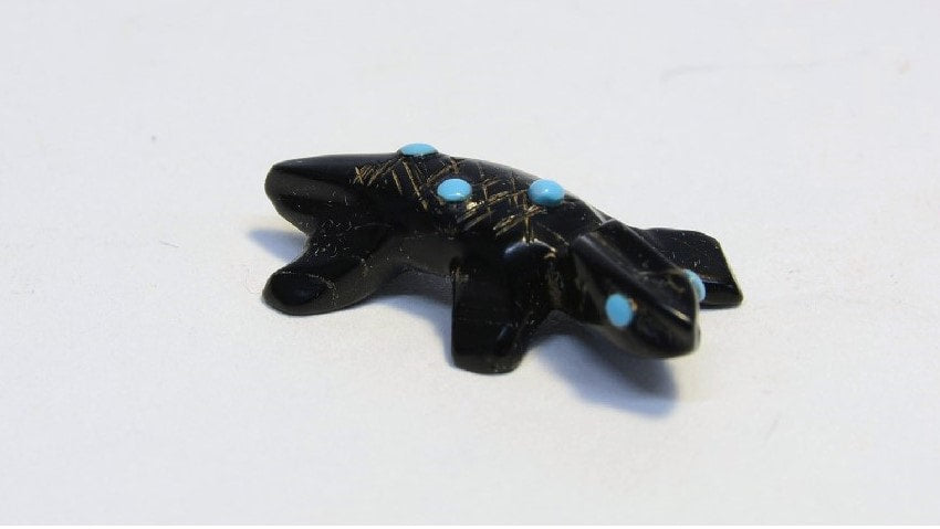 Zuni Fetish Horned Toad Lizard; Jet with Turquoise insets