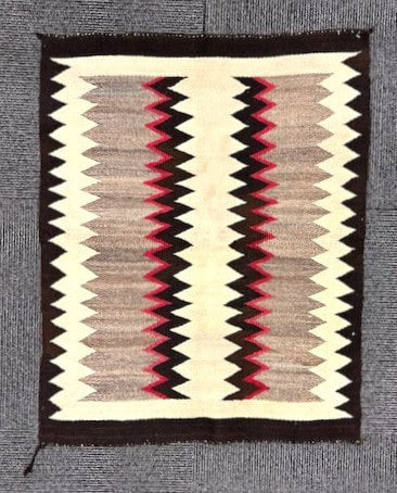 Antique Navajo Rug: Lightning Motif