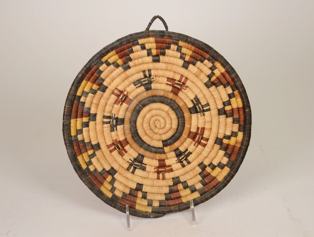 Hopi Coiled Basket Tray Deer Head Motif
