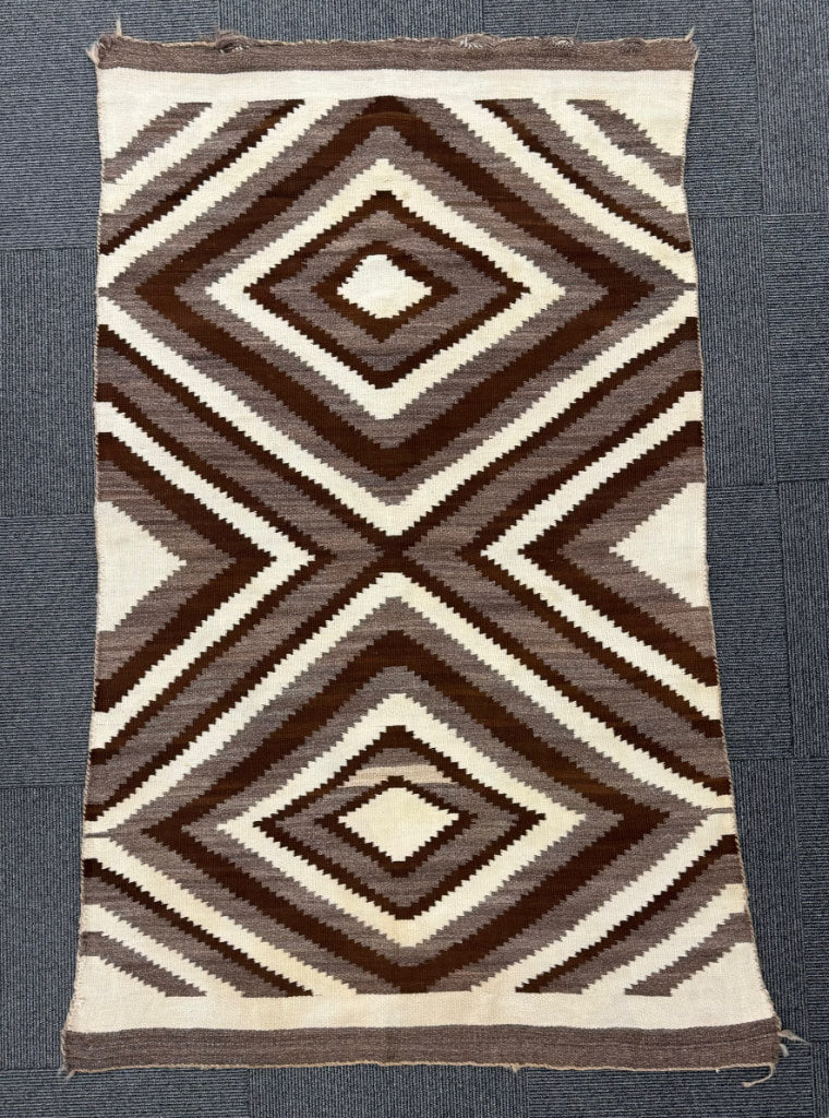 Early Navajo Late Transitional Rug