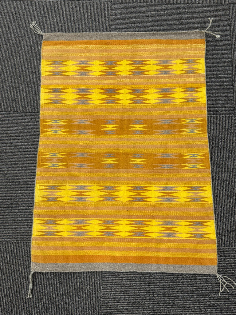 Fine Navajo Crystal Trading Post Classic Revival Rug