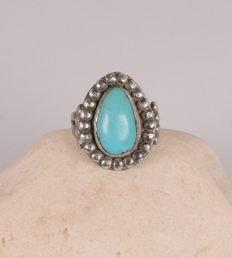 Navajo Sterling Silver and Turquoise Ring Size: 9