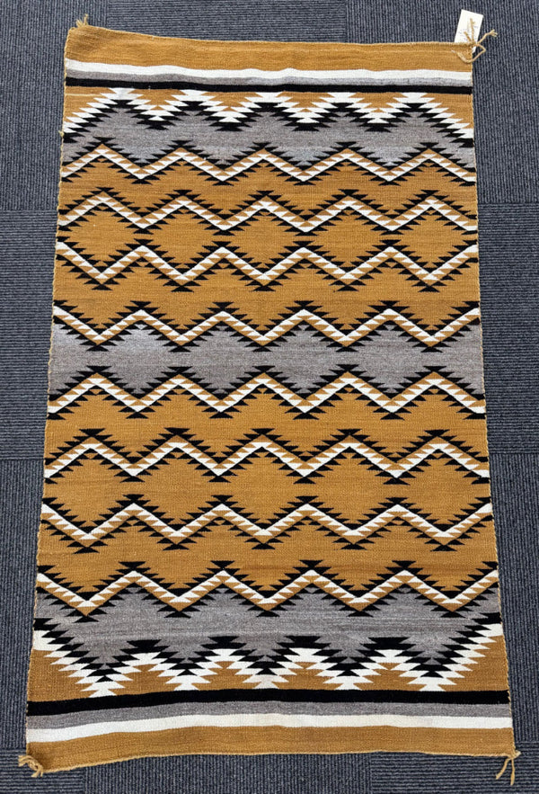 Navajo Chinle, AZ Banded Classic Revival Rug