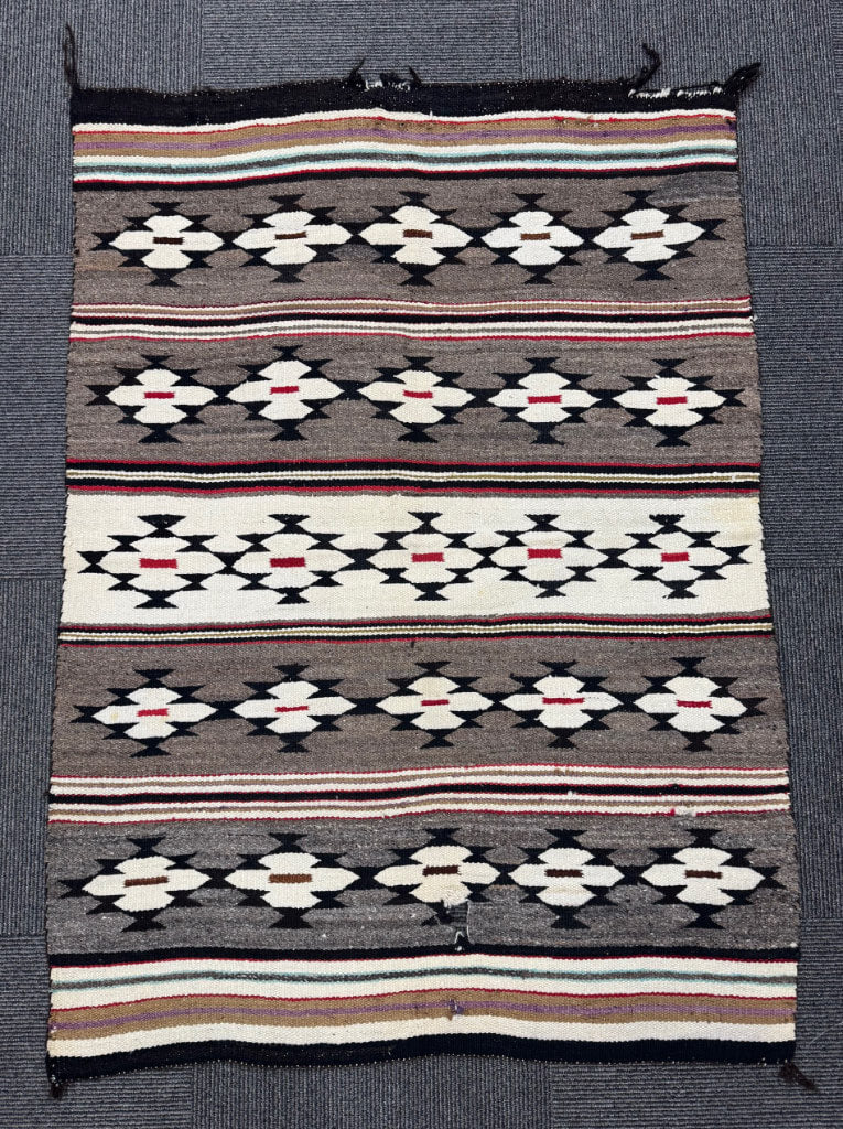 Navajo Banded Chinle Classic Revival Rug