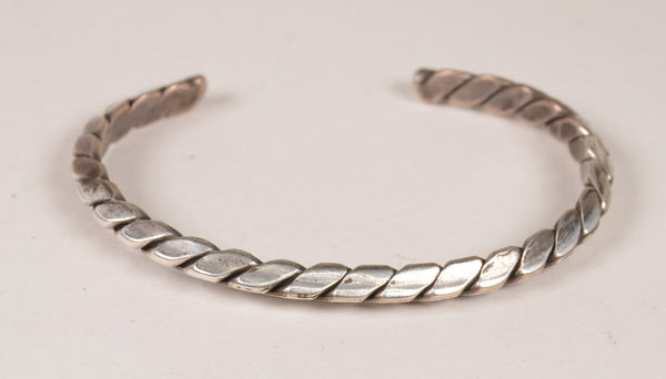 Vintage Navajo Sterling Silver Guard Cuff Bracelet