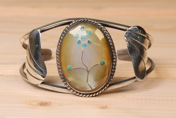 Zuni Cuff Bracelet: Inlaid Floral Motif