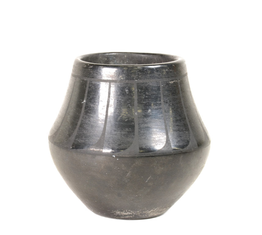 San Ildefonso Pueblo Pottery Jar By Desideria Montoya Sanchez