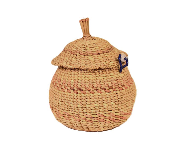 Antique Quinault Basket / Nob with lid + Blue Beads and 1 Shell