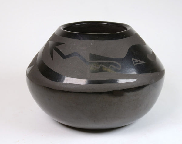 Santa Clara Pueblo Blackware Pottery Jar By Sammy Nampeyo
