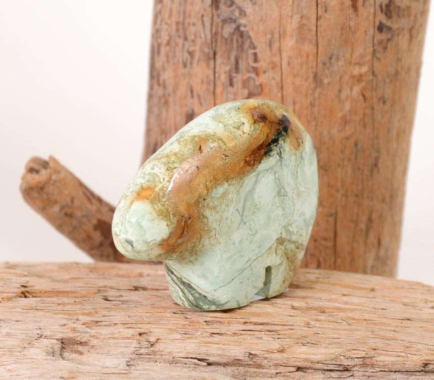 Zuni or Navajo Medicine Fetish Green and Brown Marble Bear