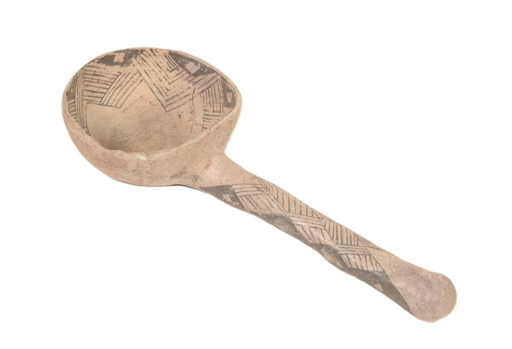 Lage Anasazi Pottery Ladle; Gallup Black-on-White