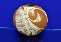 Mata Ortiz Seed Jar By Iyonne Olivas