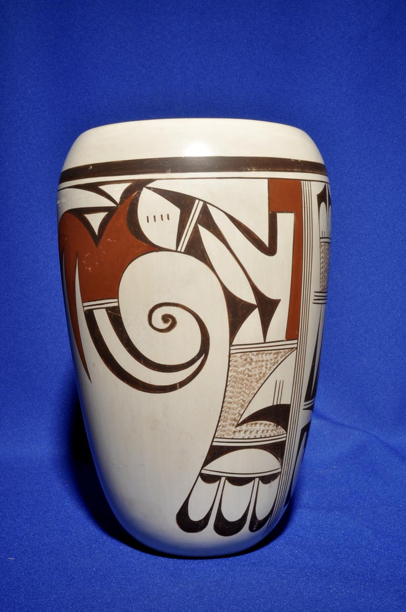 Hopi Pueblo Pottery Jar By Joy Navasi