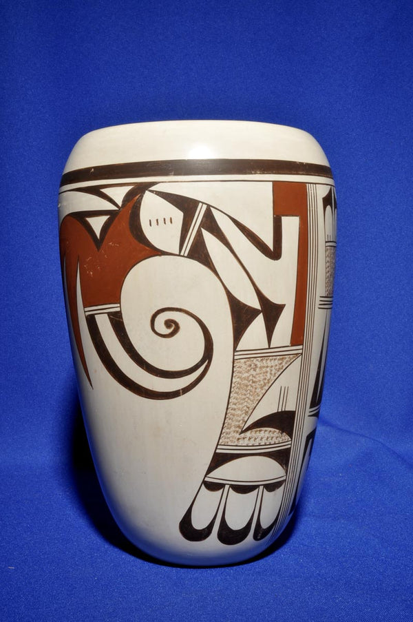 Hopi Pueblo Pottery Jar By Joy Navasi